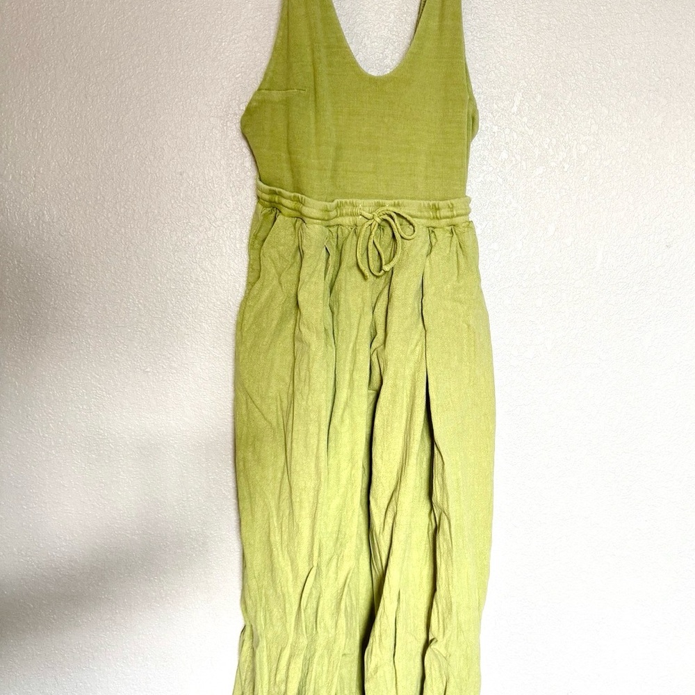 Women’s Olive Green Wide-Leg Jumpsuit - Picture 4 of 4